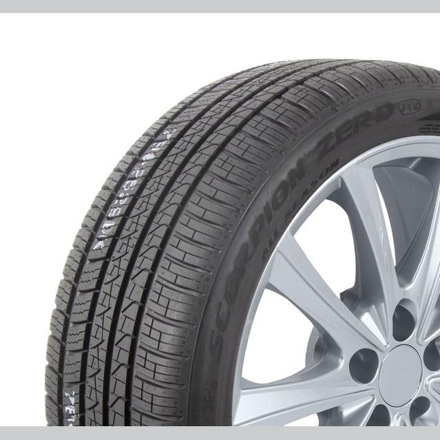 PIRELLI 26535R22LTPI102YSZAST Suv/4X4 Summer Tyrebb70.0 Db