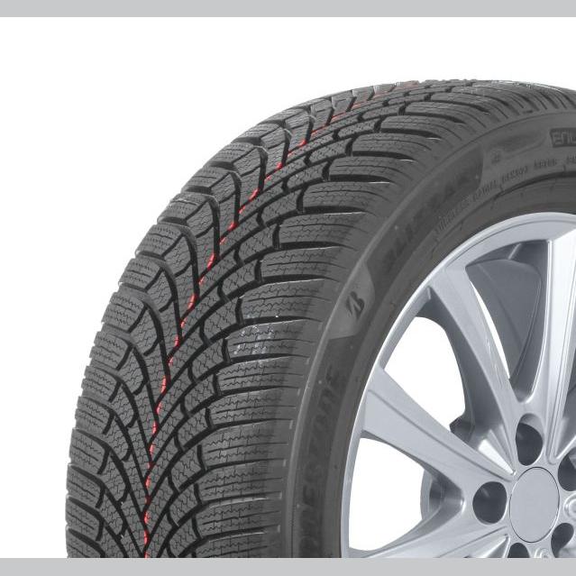BRIDGESTONE 27540R20ZOBR106WB6 Winter Pkw Tyrecb72.0 Db
