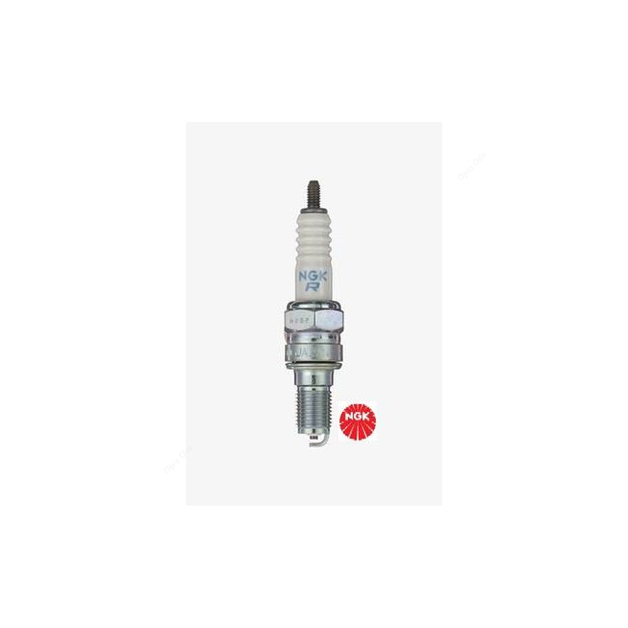 NGK CR7EH-9 (3486) - Standard Spark Plug / Sparkplug - 5kOhm Resistor