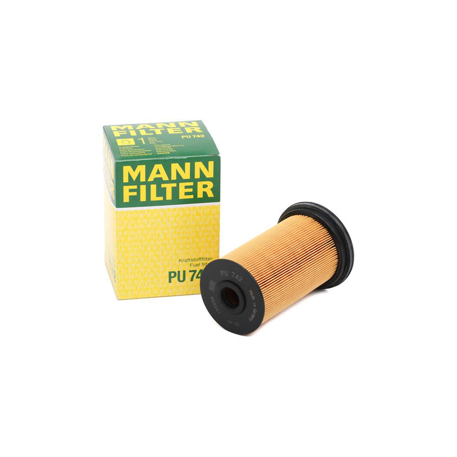 MANN-FILTER PU 742 Fuel filter for BMW 3 Series Filter Insert