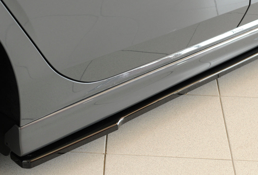 Rieger 00088212 Seat, VW 5F Leon & Mk7 Mk8 Golf Right Side Skirt Splitter (Inc. Leon Cupra/FR & Mk7 Mk8 Golf GTD/GTE/GTI/R) - Glossy Black