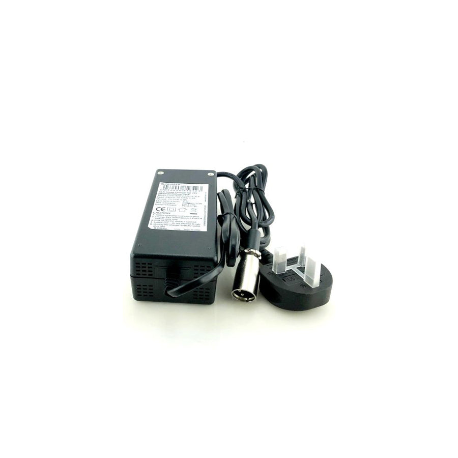 Ultramax UL TRAMAX LiFePO4 Charger 5AMP -24V | Duco Car Parts UK Car Parts