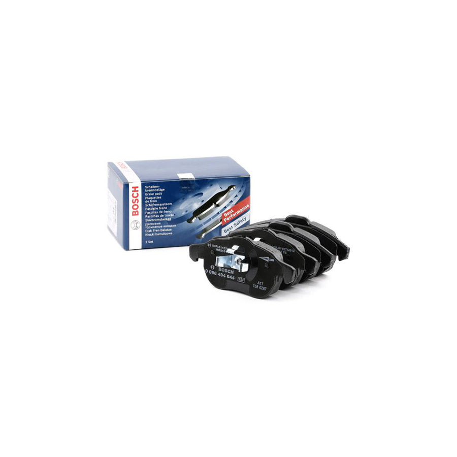 Bosch 0986494044 Brake Pad Set With Anti Squeak Plate With Piston Clip BP393
