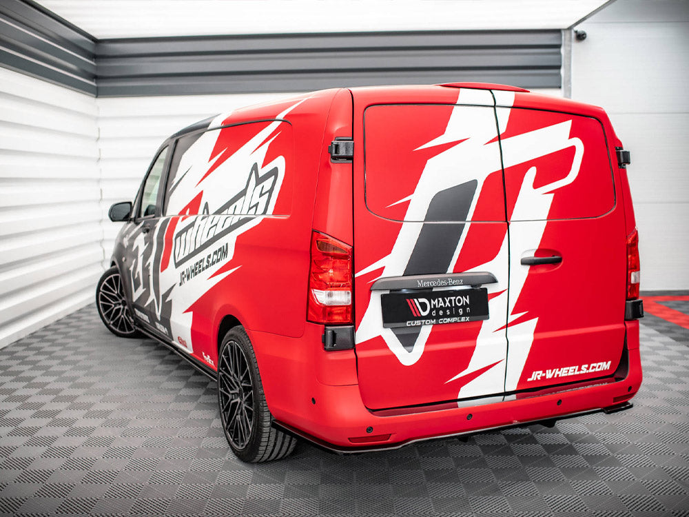 Maxton Design Mercedes Vito W447 Facelift (2020-) Central Rear Splitter (vertical Bars)