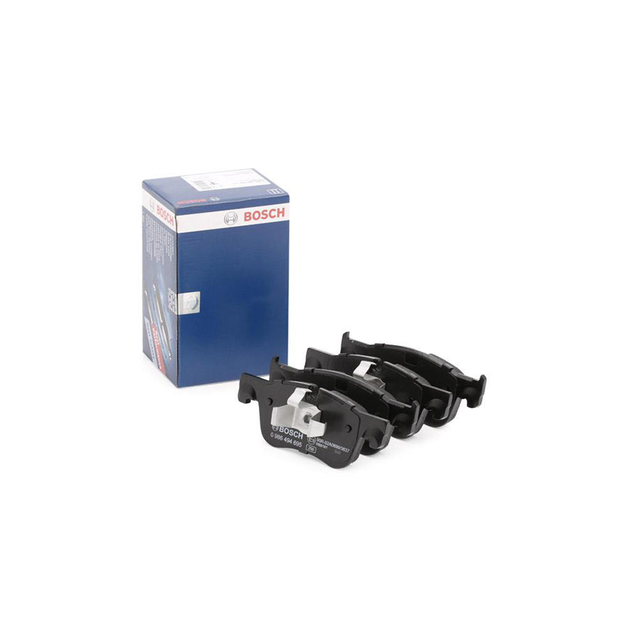 Bosch 0986494695 Brake Pad Set With Anti Squeak Plate With Piston Clip BP1690