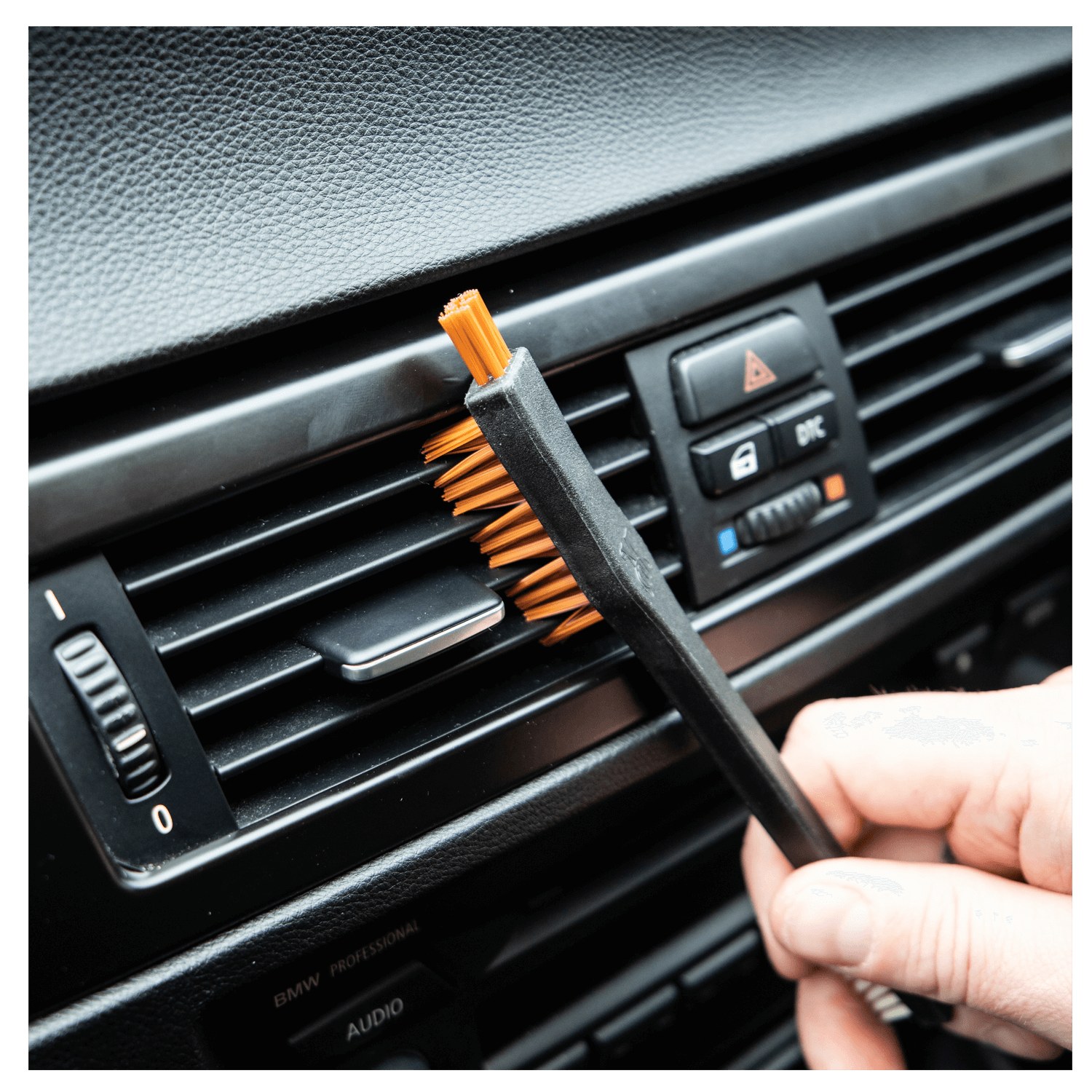 Meguiars X1130EU Triple Duty Detail Brush