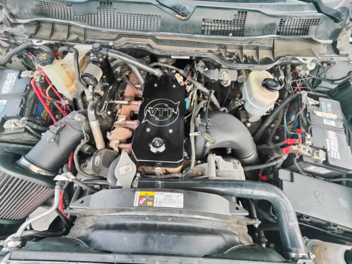 VTT-CUMMINS-UPPERHOSE 2010-2018 (Single Rad) 6.7 Cummins 7-Ply Silicone Upper Radiator Hose