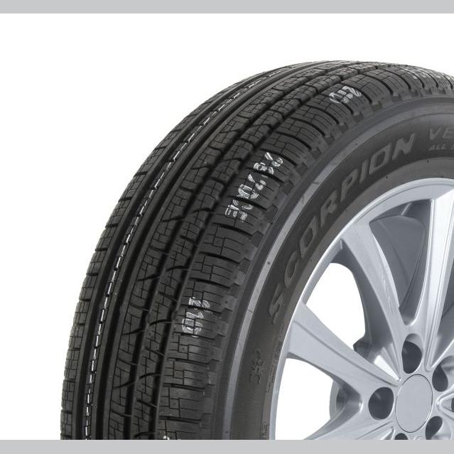 PIRELLI 23550R18LTPI97VSVAS Suv/4X4 Summer Tyrebc71.0 Db
