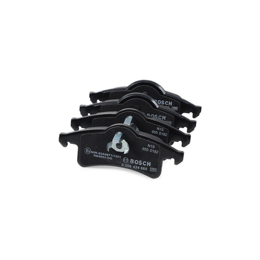 Bosch 0986424665 Brake Pad Set For Jeep Grand Cherokee Ii Wj Wg With Anti Squeak Plate With Piston Clip BP381
