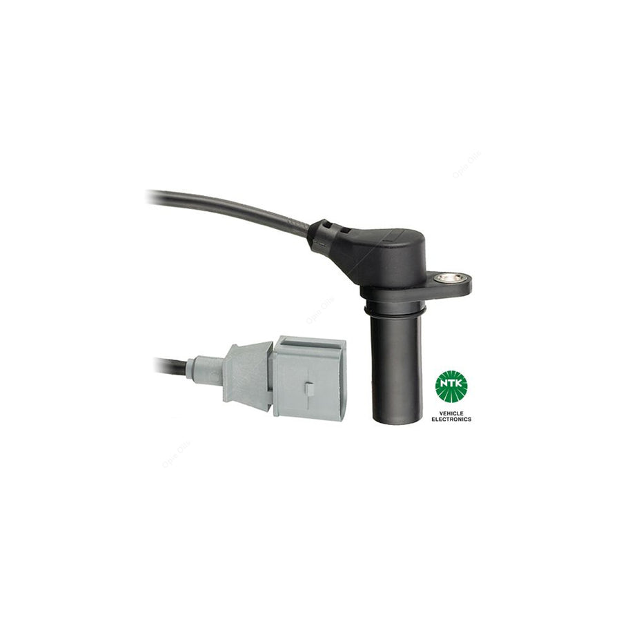 NGK Crankshaft / Camshaft Position Sensor CMC3-V304 (NGK81303)