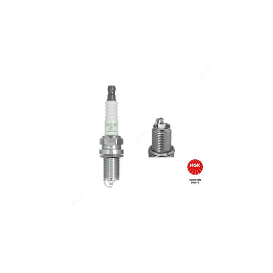 NGK BKR6EY (3696) - Standard Spark Plug / Sparkplug - Projected Centre Electrode