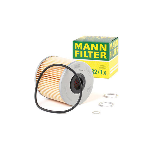 MANN-FILTER H 1032/1 x Oil Filter for AUDI A8 D2 (4D2, 4D8) with seal, Filter Insert