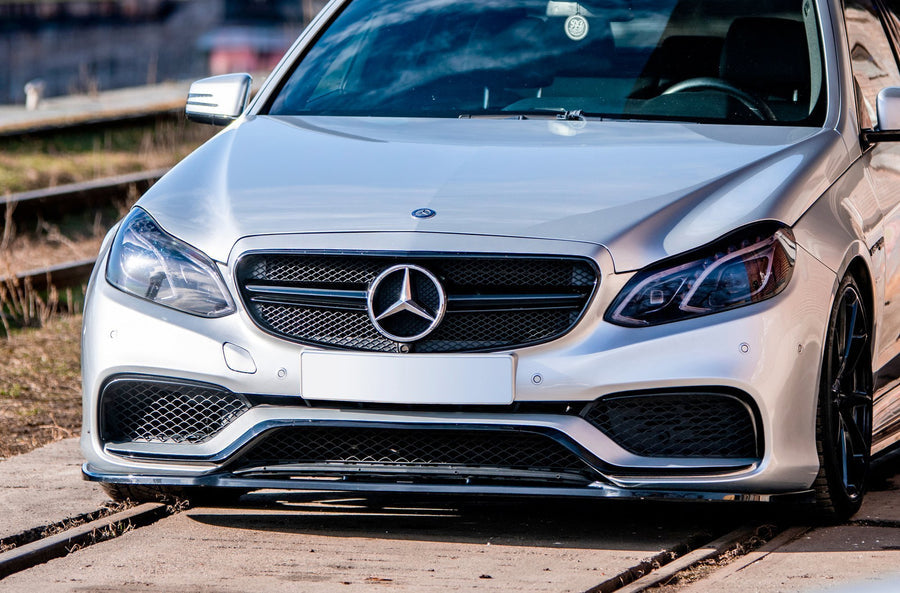 Maxton Design Mercedes Benz E63 AMG Sedan W212 Facelift Front Splitter
