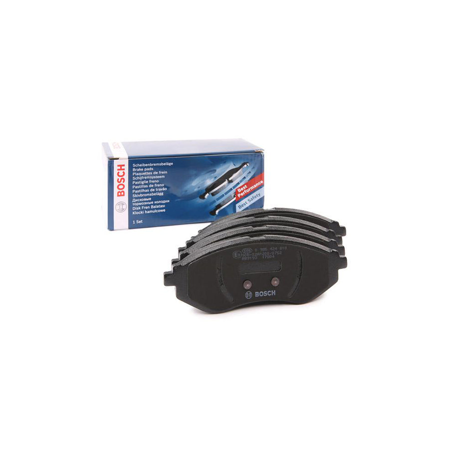 Bosch 0986424818 Brake Pad Set With Anti Squeak Plate BP956