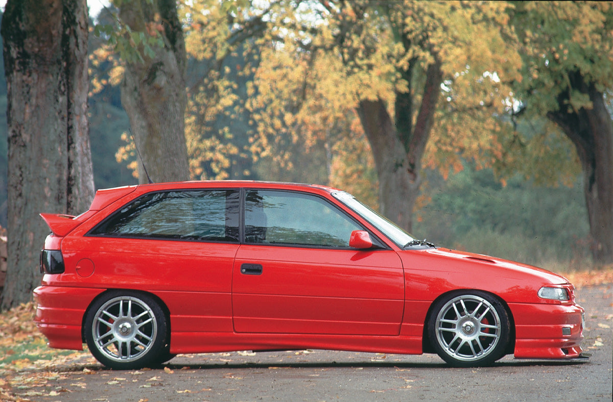 Rieger 00051042 Opel Astra F Right Side Skirt