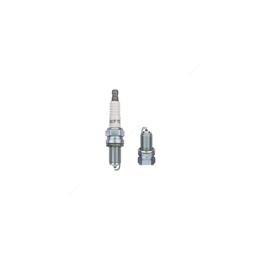 NGK DCP7E (2363) - Standard Spark Plug / Sparkplug