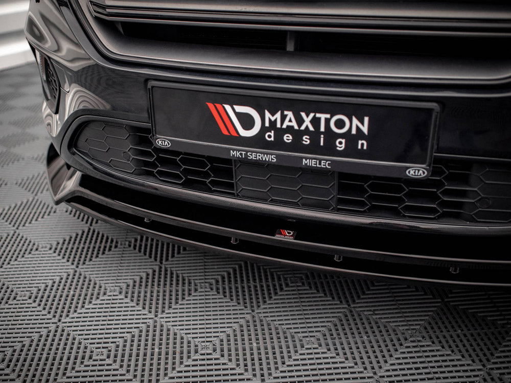 Maxton Design Ford Escape St-line MK3 (2012-2019) Front Splitter V.1
