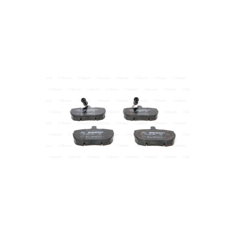 Bosch 0986424044 Brake Pad Set For Iveco Daily With Integrated Wear Sensor With Anti Squeak Plate BP019