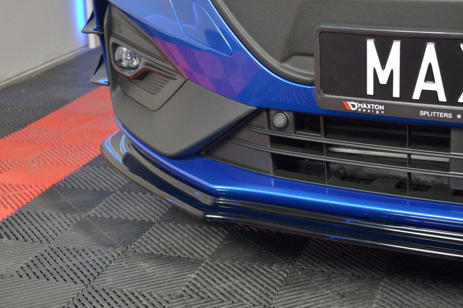 Maxton Design Ford Focus ST / ST-Line MK4 Front Splitter V.4