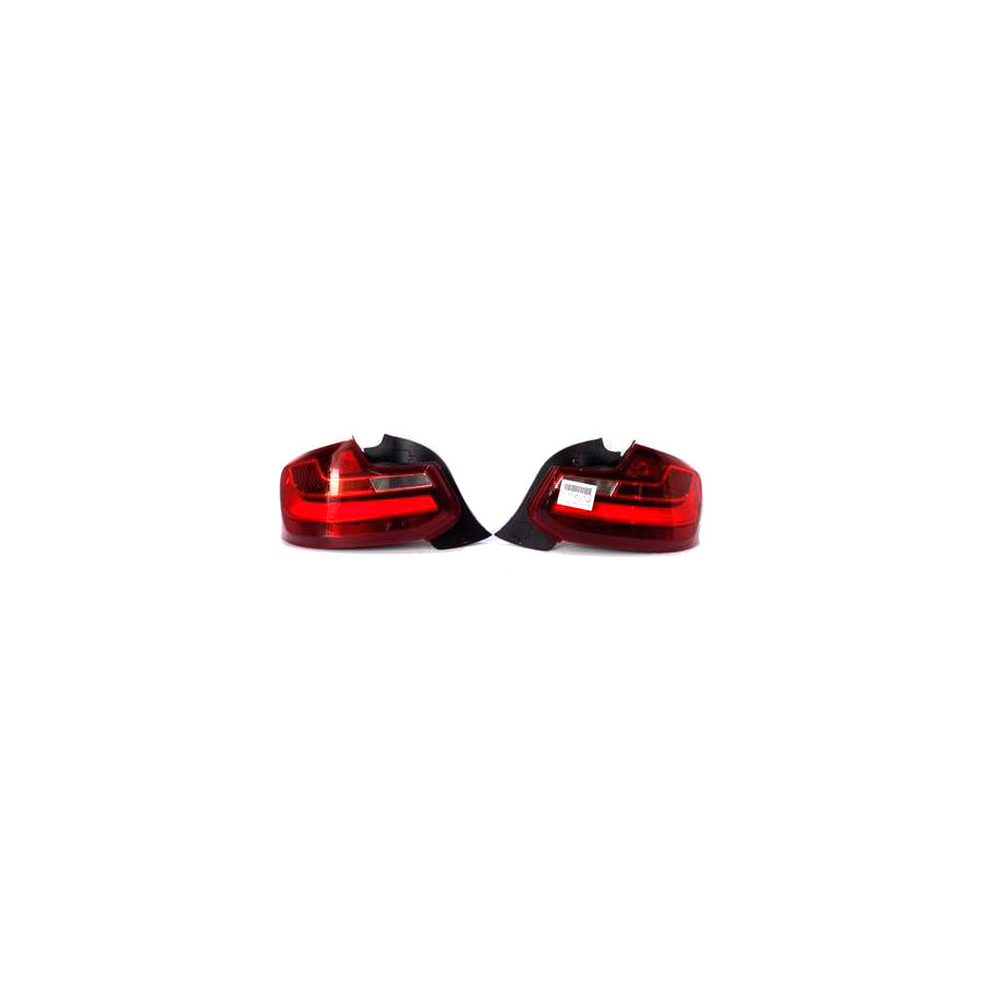 Genuine BMW F22 F23 F87 Rear Light Clusters - Pair (Inc. 230i, M240i & M2)