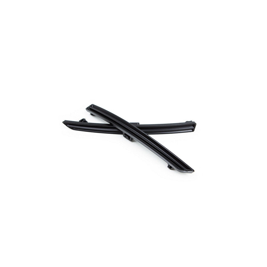 Acexxon BMW F80 F82 F83 Acexxon Horizontal Slat Rear Reflector Inserts M3 M4