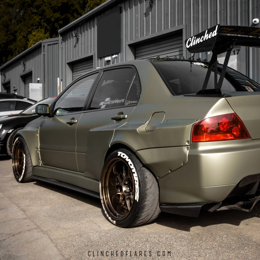 Clinched Mitsubishi Evolution Widebody kit